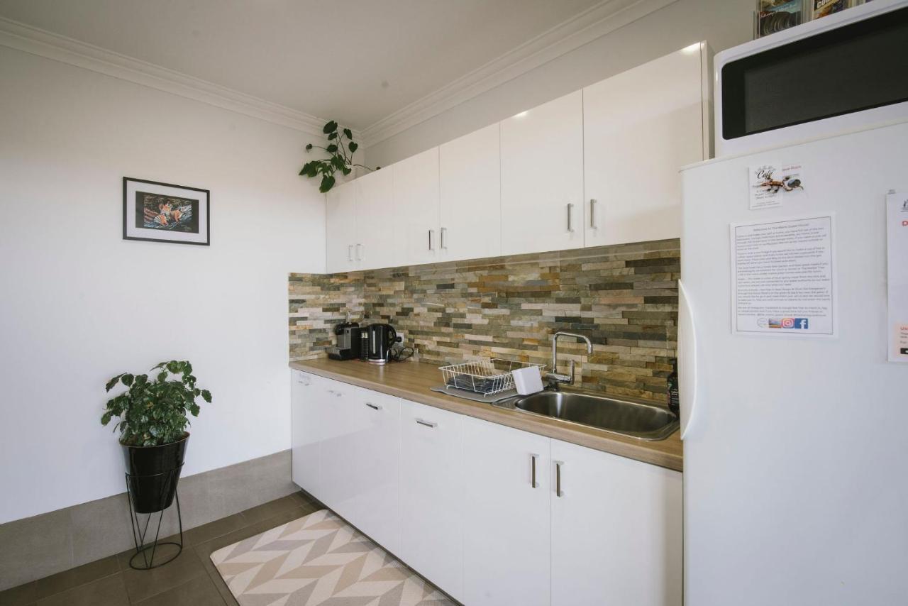 The Mains Guest House 2 Bedroom Farm Stay Corrigin Eksteriør bilde